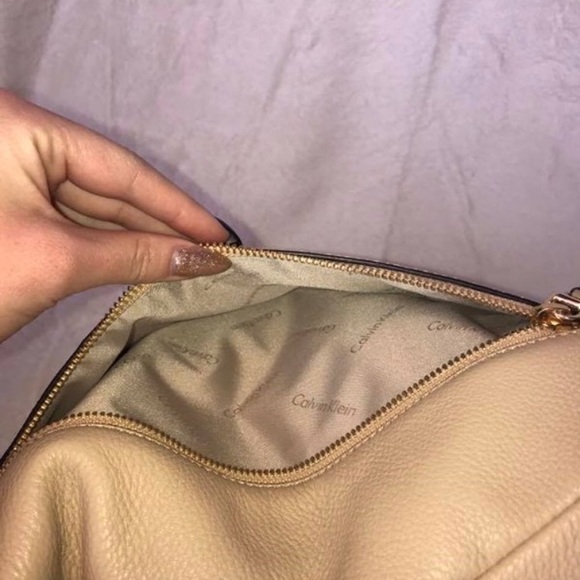 Nude Calvin Klein Purse - Picture 4 of 7